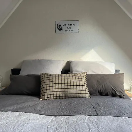 Haus Fuehldichwohl * Boizenburg